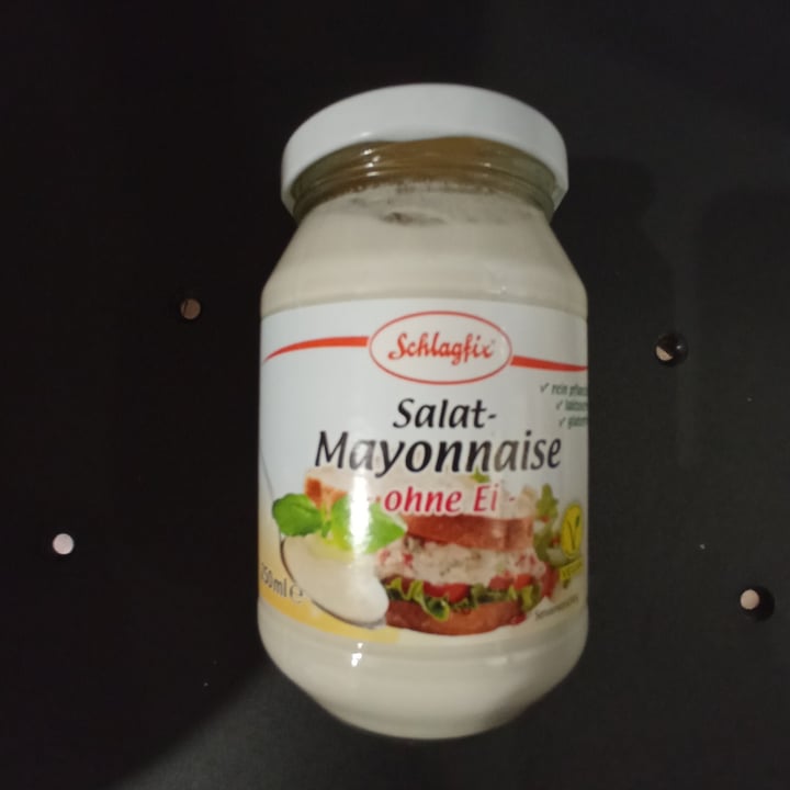 photo of Schlagfix Salat Mayonnaise shared by @encarnavegana on  17 Nov 2022 - review