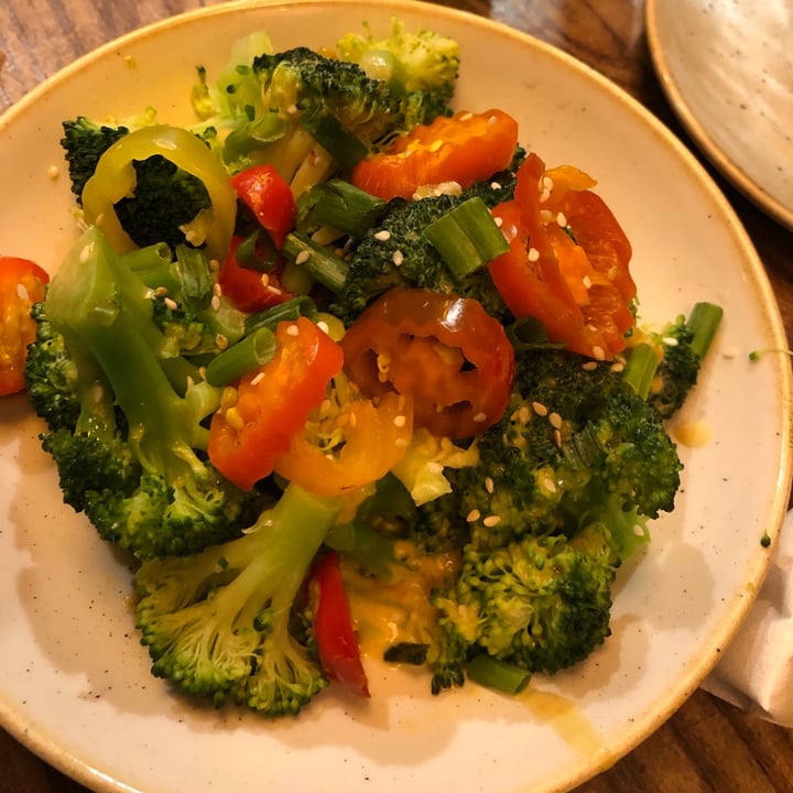 photo of Fresh on Spadina Dragon Broccoli shared by @reemz517 on  25 Oct 2020 - review