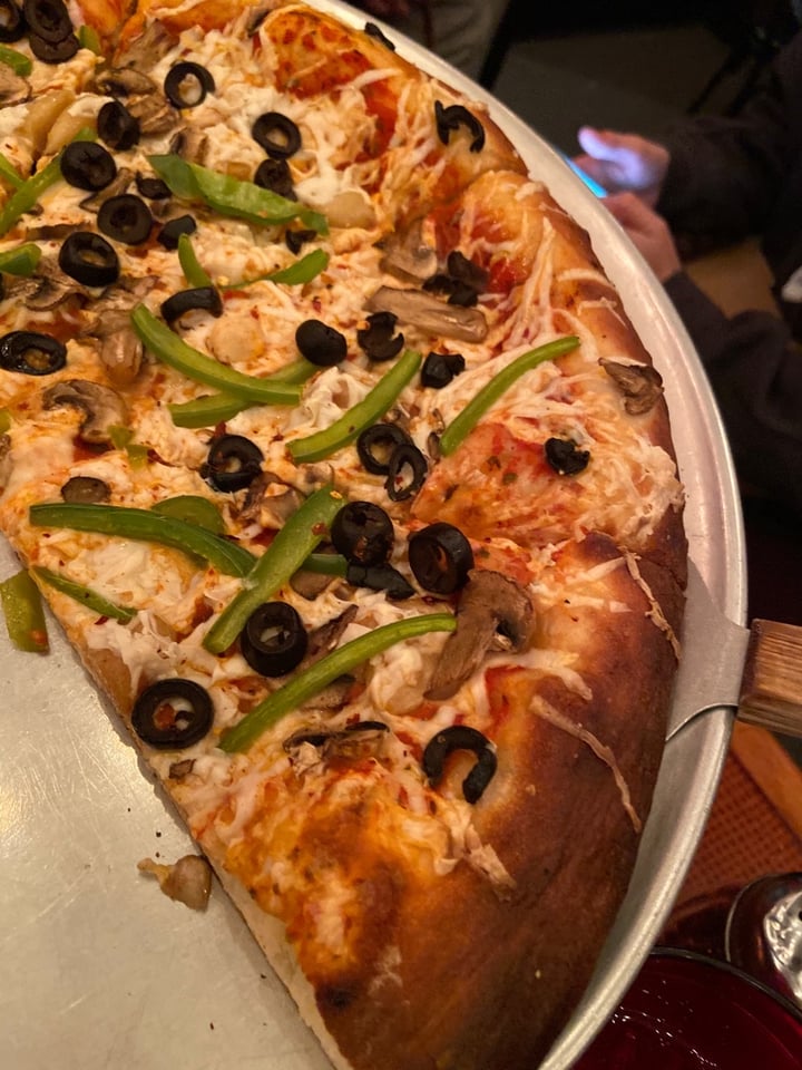 review photo of O'Zone Pizza Pub Build-Your-Own Pizza shared by @ktlynobrn on 07 Jan 2020 - review