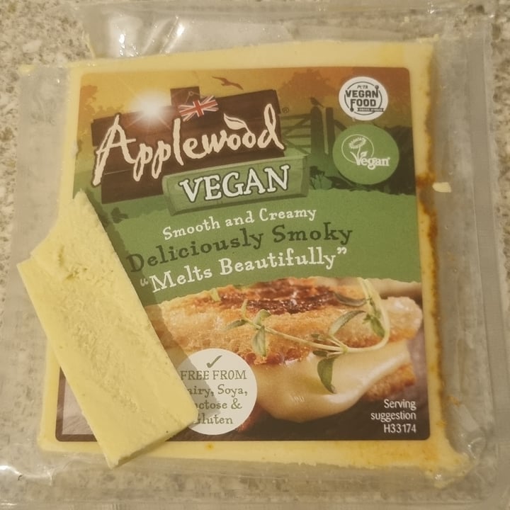 review photo of Applewood Applewood Vegan Smoky Cheese Alternative shared by @kainen on 14 Mar 2022 - review