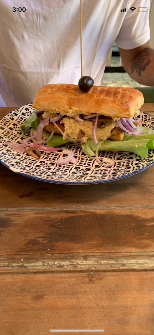 review photo of Bali Bali Burger shared by @fersalgado on 28 Nov 2019 - review