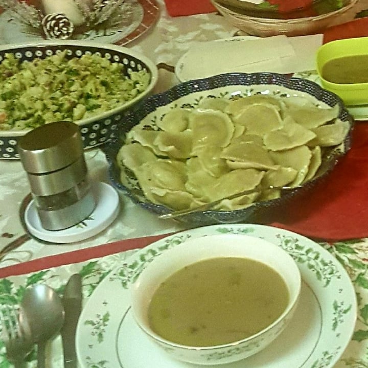 photo of Nasoya Thai Basil Vegetable Dumplings shared by @ajisdragon on  25 Dec 2020 - review