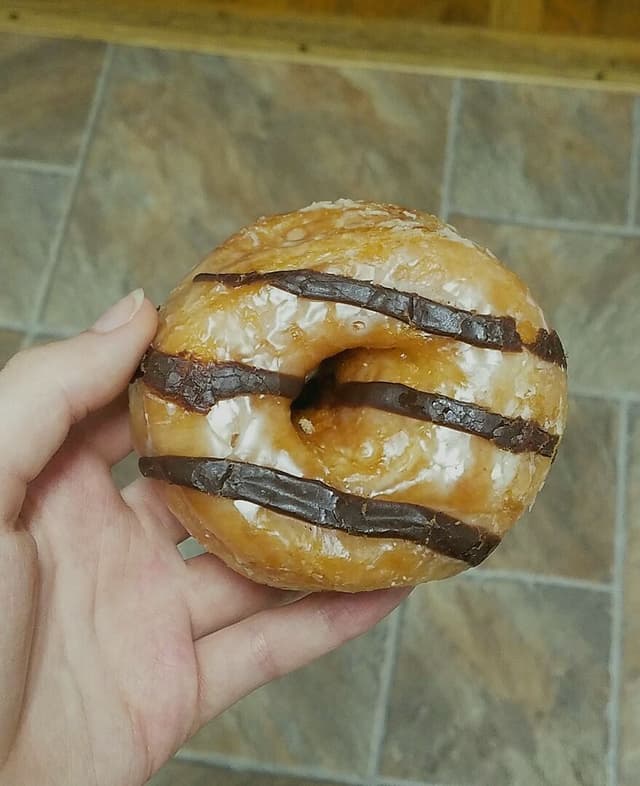 Photo of the dish “Faux Zebra Donut”