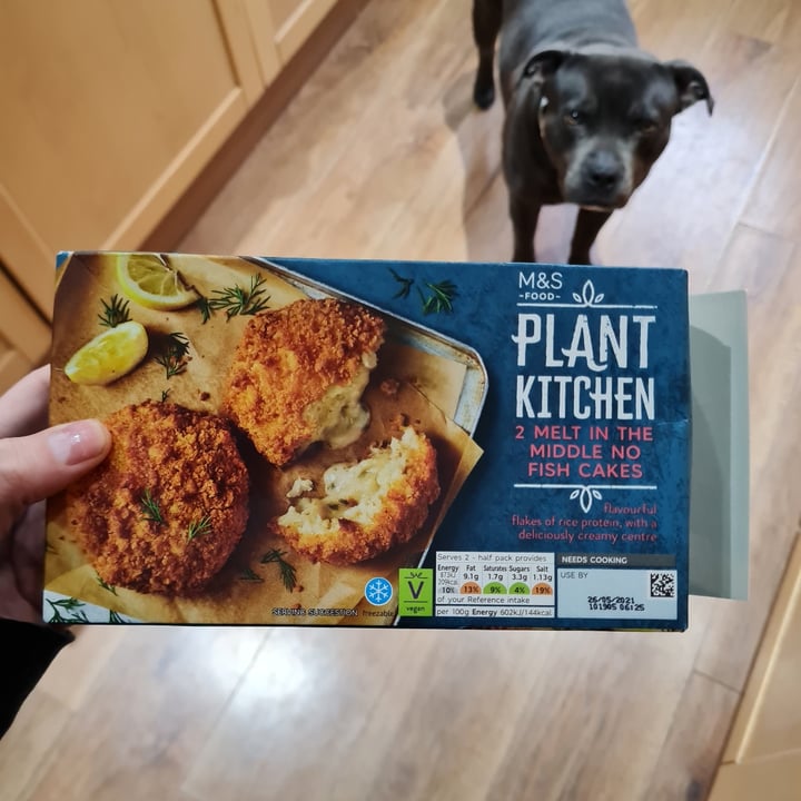 photo of Plant Kitchen (M&S) Melt in the middle no fish cakes shared by @daisycherry on  24 May 2021 - review