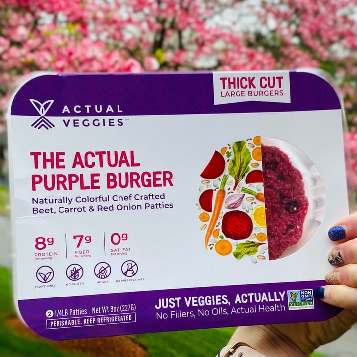 photo of Actual veggies Actual purple burger shared by @amz8893 on  19 May 2021 - review