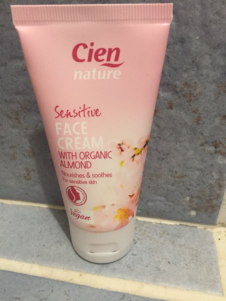photo of Cien Sensitive Face Cream shared by @angela80 on  18 Feb 2020 - review