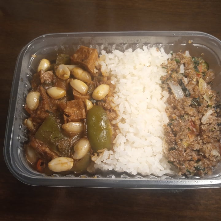 review photo of Mount Zion Vegan Tofu Xadrez shared by @filipefabbri on 05 Jun 2022 - review