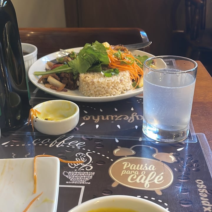 review photo of Restaurante Ojas almoço do dia shared by @carlaps on 17 Jun 2022 - review