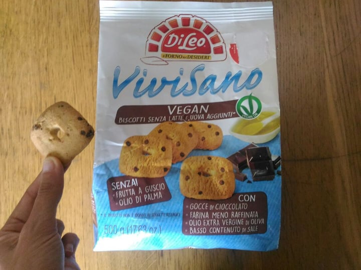 photo of Di Leo Vivisano Biscotti  Vegan shared by @riccardoanimale on  27 Mar 2020 - review