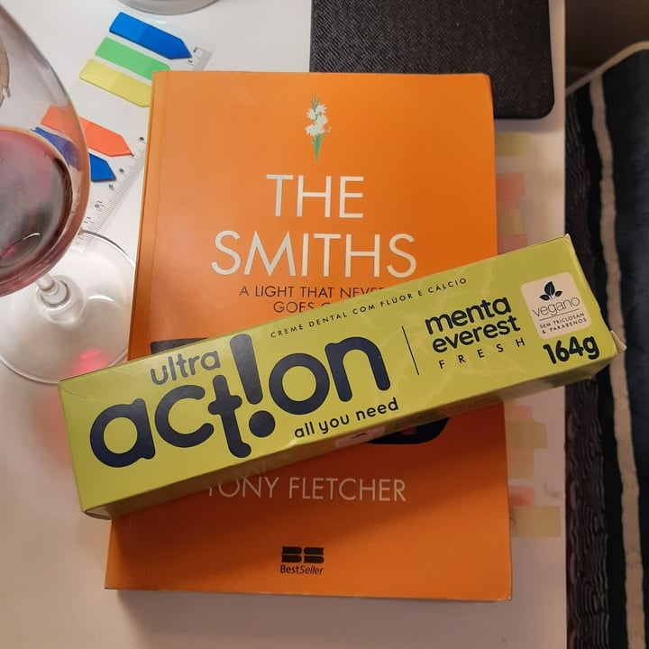review photo of Ultra action Creme Dental Menta Everest shared by @tatifardo on 21 Jan 2022 - review