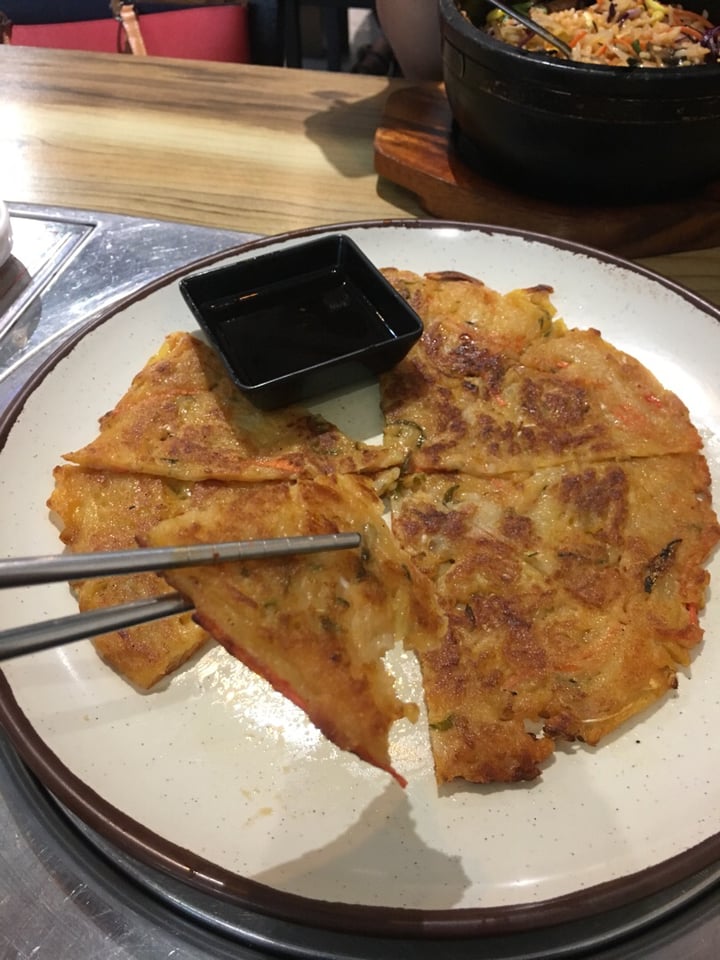review photo of The Boneless Kitchen Yachae Jeon (Vegetable Pancake) shared by @saintsprout on 24 May 2019 - review