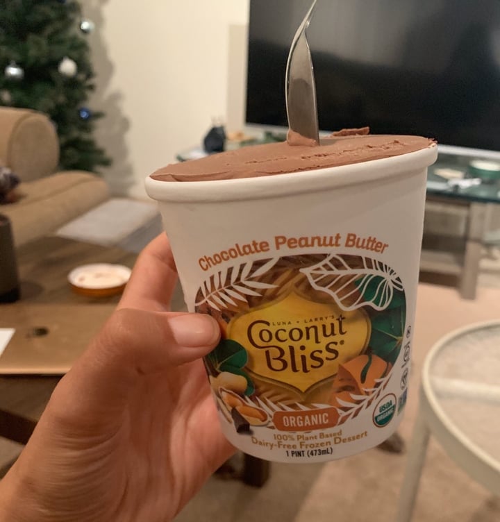 photo of Coconut Bliss Chocolate Peanut Butter shared by @anchisparkle on  09 Jan 2020 - review
