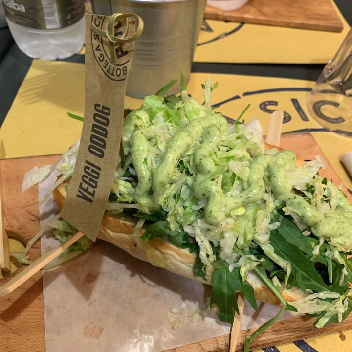 photo of Fud Bottega sicula Hot Dog Vegano shared by @thatval on  25 Nov 2021 - review