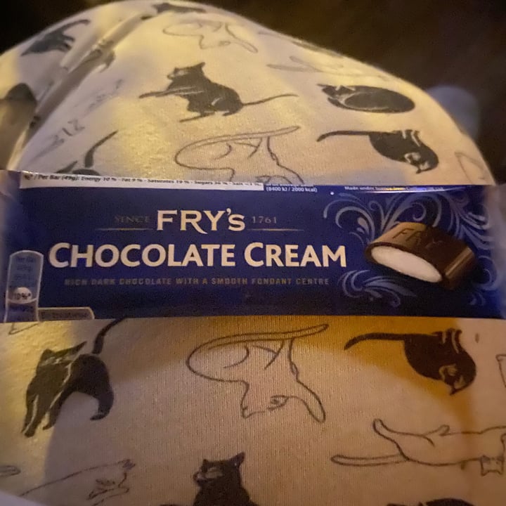 photo of Fry's Chocolate Chocolate Cream shared by @thebrummievegan on  02 Nov 2020 - review