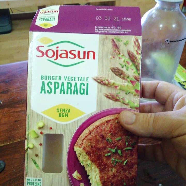 photo of Sojasun Burger Vegetale Asparagi shared by @janes67 on  11 May 2021 - review