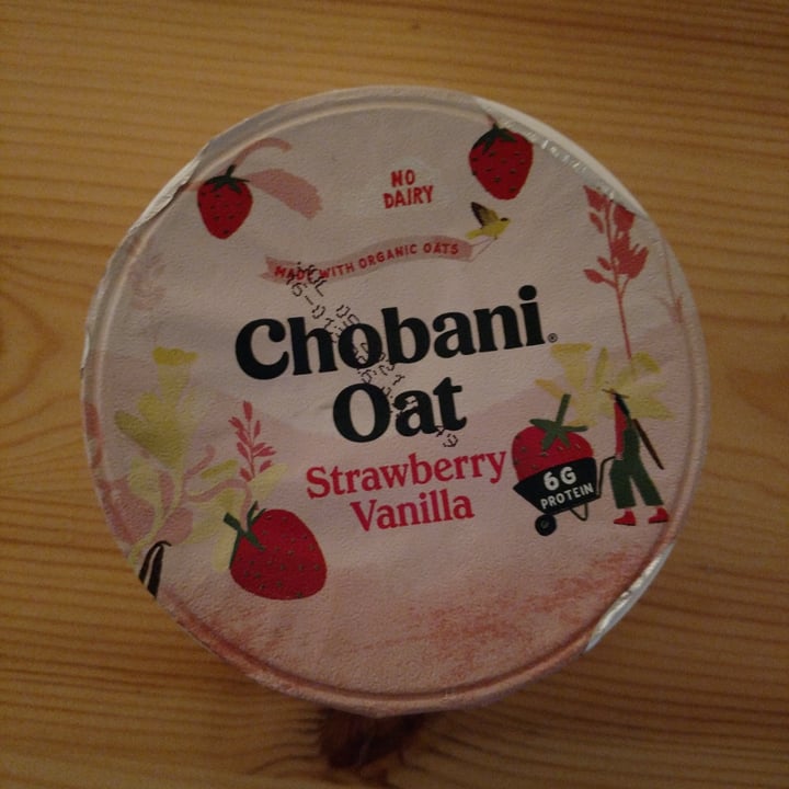 photo of Chobani Oat-Based Strawberry Vanilla Yogurt shared by @iszy on  27 Jun 2021 - review