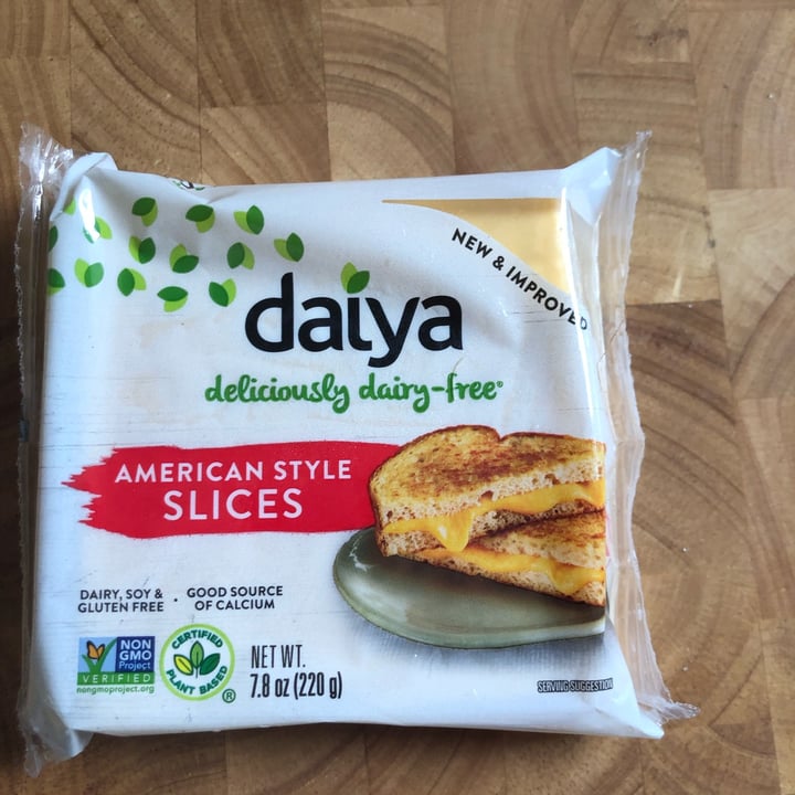 review photo of Daiya American Style Slices shared by @mgj on 27 May 2022 - review