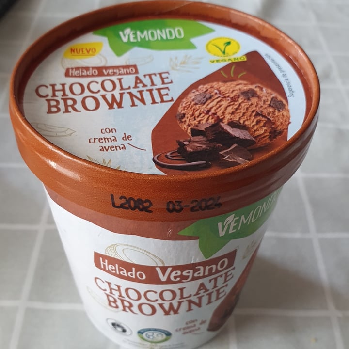 review photo of Vemondo Helado chocolate brownie shared by @joyandkiran on 05 Jul 2022 - review