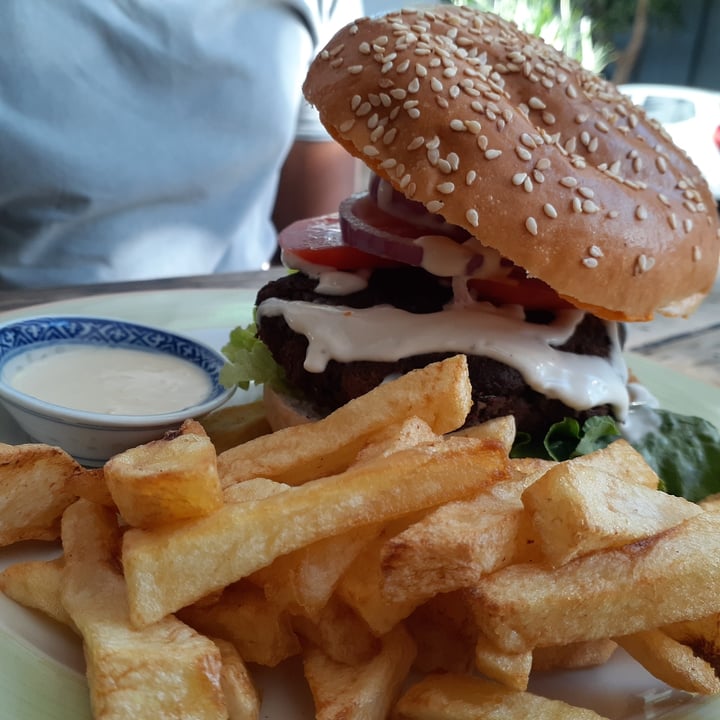 photo of Plant Plant Burger shared by @vegancheez on  14 Feb 2021 - review