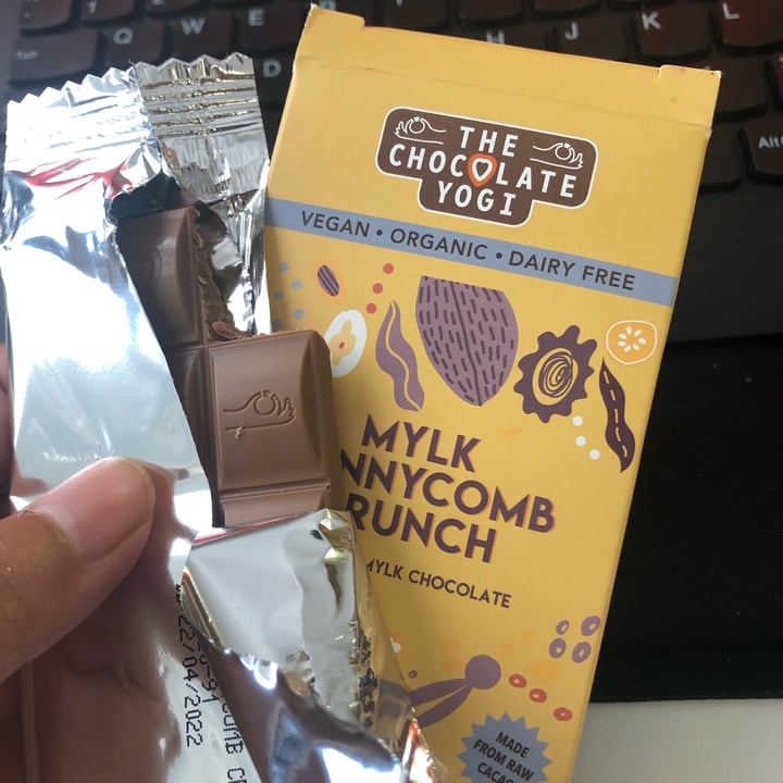 review photo of The Chocolate Yogi Mylk Hunnycomb Crunch shared by @themissanderson on 06 Jul 2022 - review