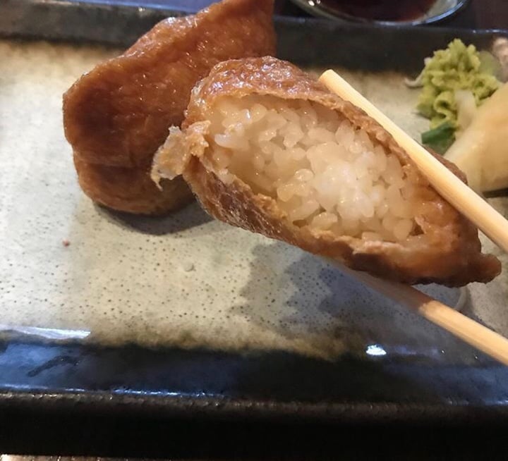 review photo of Blue Sushi Sake Grill Tofu Inari Nigiri shared by @em3720 on 31 Mar 2020 - review