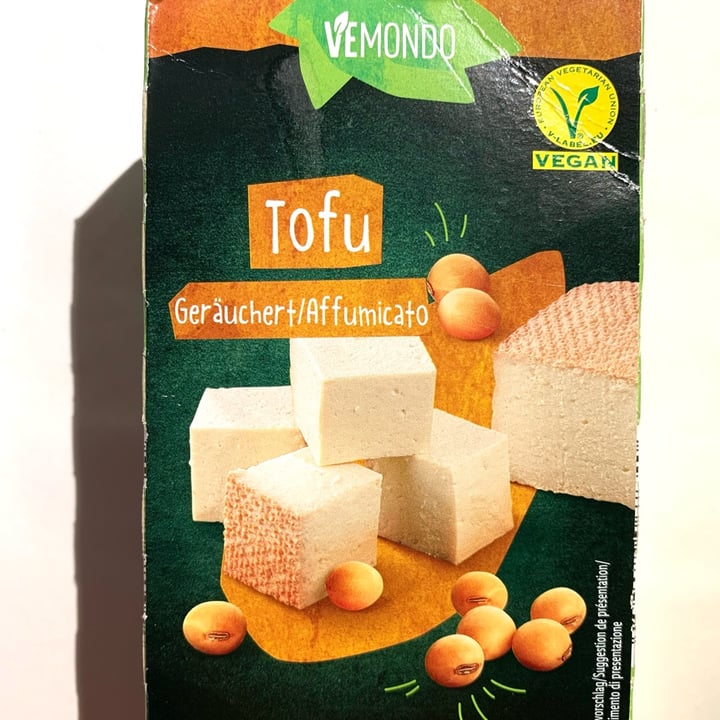 review photo of Vemondo Tofu affumicato shared by @annarecedi on 15 Dec 2021 - review