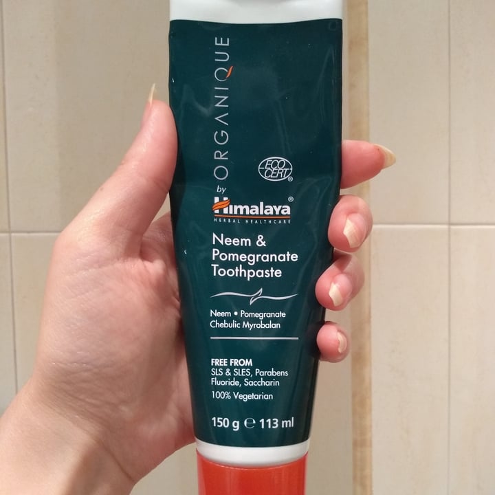 photo of Himalaya Herbals Neem  And Pomegranate Toothpaste shared by @cukicooking on  09 Jul 2021 - review