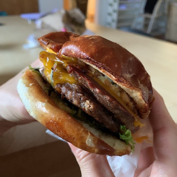 review photo of Native Foods Cafe Poppin’ Jalapeño Burger shared by @itsdare on 29 May 2020 - review