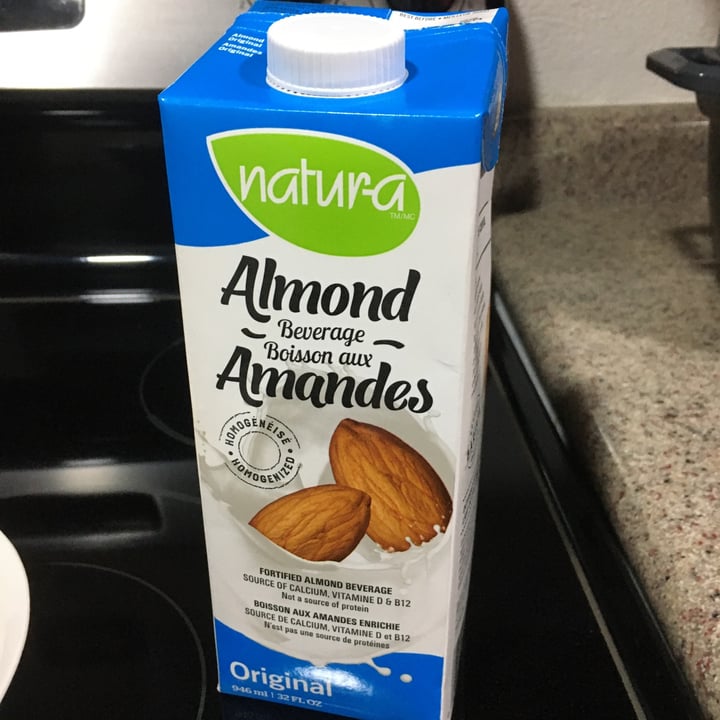 photo of Natura Almond Milk shared by @andreaarrieta on  29 Nov 2021 - review