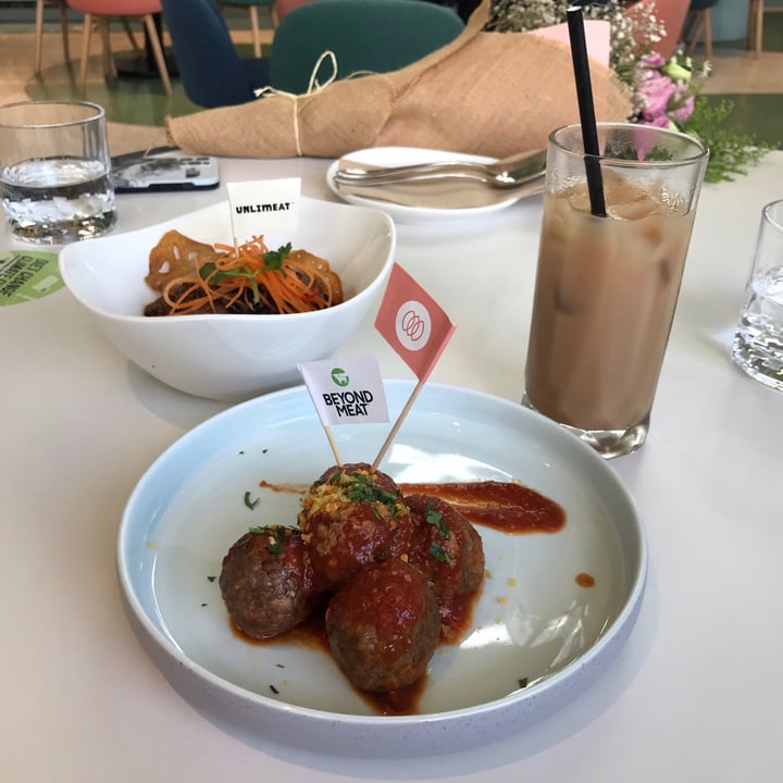 photo of Green Common Singapore Meatless meatballs shared by @mariaubergine on  16 May 2021 - review