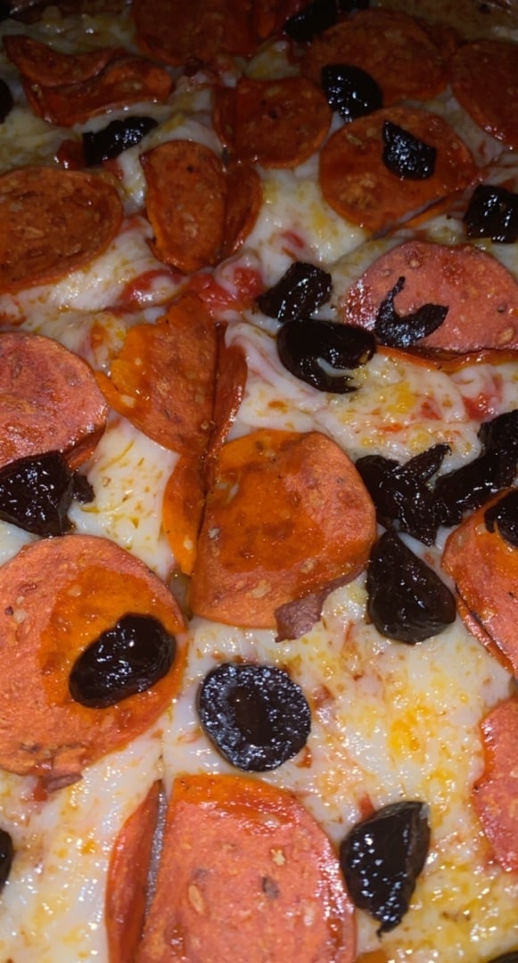 review photo of Pizza Nova Vegan pizza shared by @alwayseatingvegan on 09 May 2021 - review