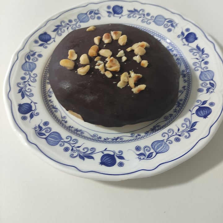 review photo of Veganos en paz Donuts shared by @cantagallo on 28 Oct 2021 - review