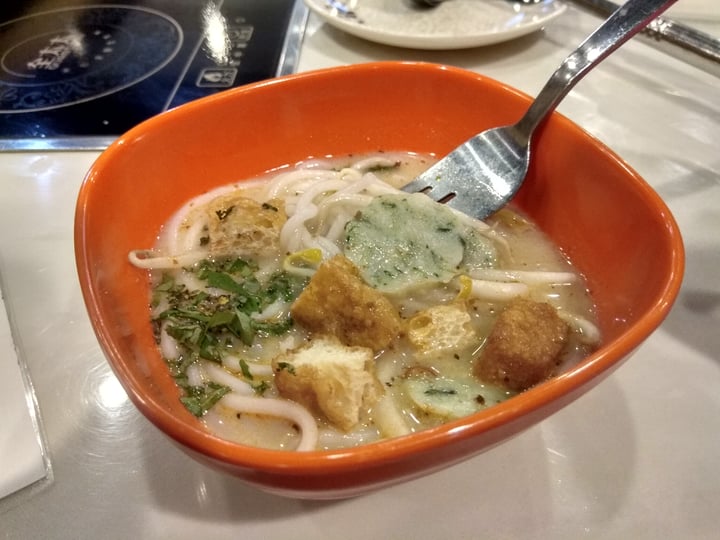 photo of Yummy Veggie Laksa & desserts shared by @serveuwithlove on  12 May 2018 - review