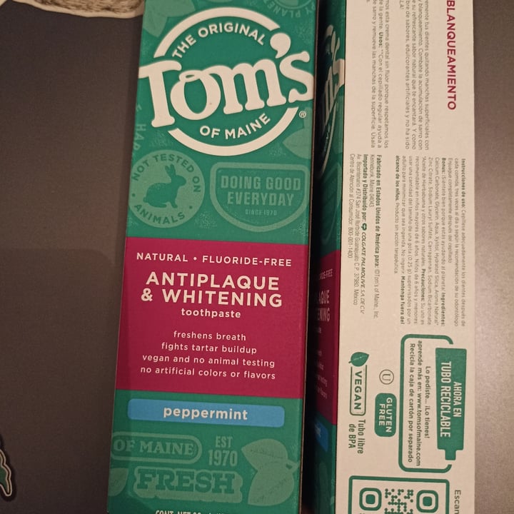 review photo of Tom's of Maine Antiplaca y blanqueamiento shared by @viviendovegano on 12 Sep 2022 - review