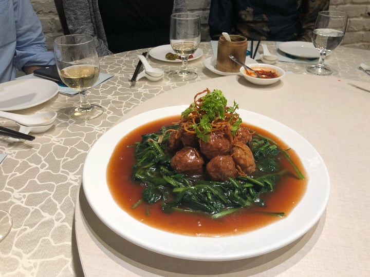 photo of LingZhi Vegetarian - Liat Towers Braised Lion’s Head Mushroom Ball with Seasonal Vegetables shared by @jo092583 on  29 Jul 2019 - review