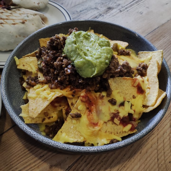 photo of The Glasvegan Vegan Haggis Nachos shared by @amaliacicala on  11 Apr 2022 - review