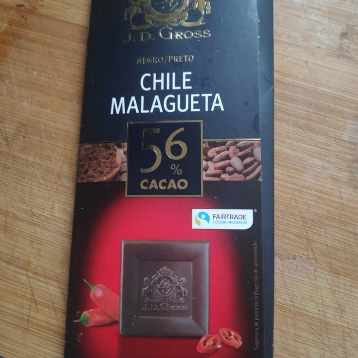 photo of J. D. Gross Chocolate Chile Malagheta 56% shared by @pilaropili on  20 Sep 2020 - review