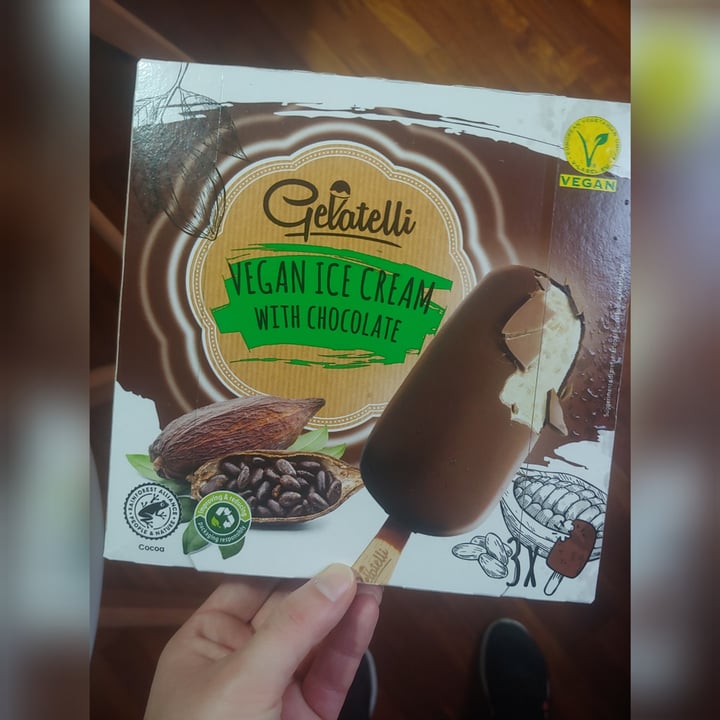 photo of Gelatelli Vegan Ice Cream With Chocolate shared by @veganiscool on  10 Jun 2021 - review