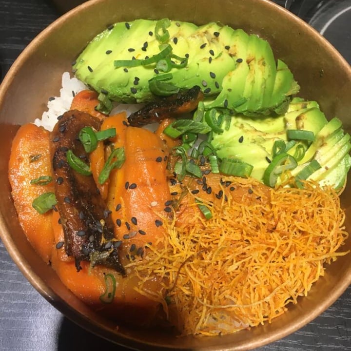 photo of Let it V - Vegan Sushi Avocado Poke shared by @lucy90 on  20 Apr 2021 - review