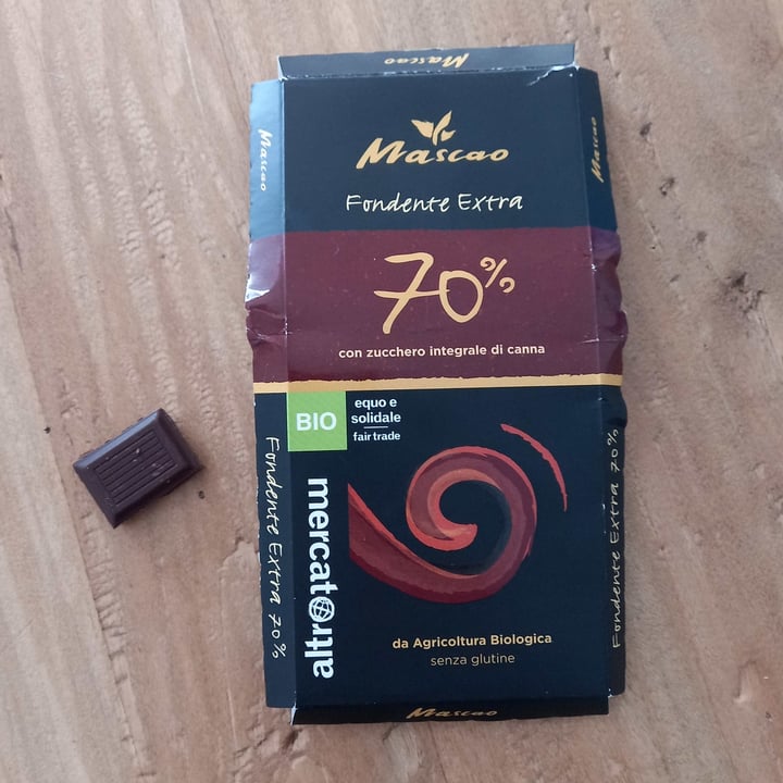 photo of Altro mercato Cioccolato Fondente Extra 70% shared by @dalila24 on  29 Apr 2021 - review