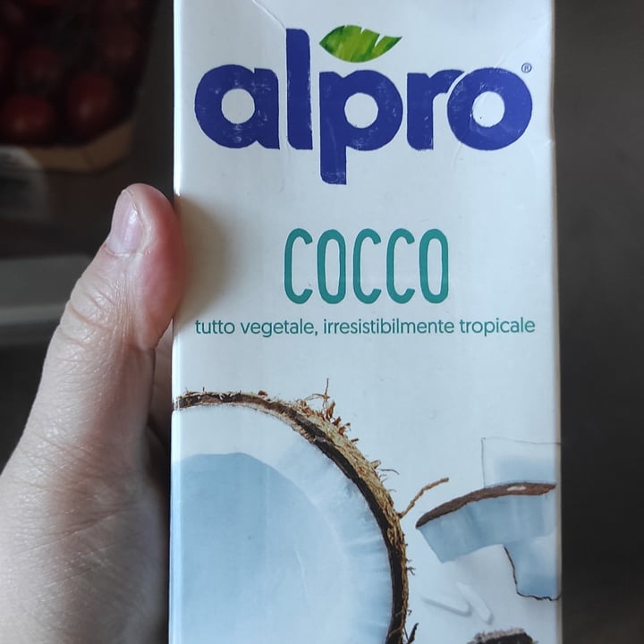 photo of Alpro Bevanda Al Cocco Senza Zuccheri shared by @shinohara90 on  23 Mar 2022 - review