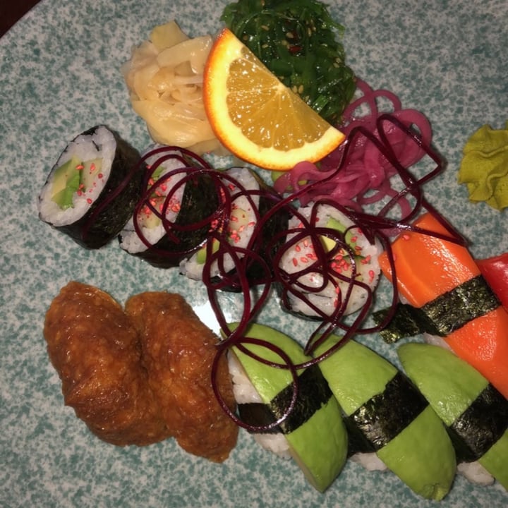 review photo of Minako Odenplan vegetarisk sushi shared by @cas on 28 Apr 2021 - review