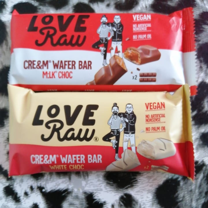 review photo of LoveRaw Cre&m Filled Wafer Bars shared by @tamyweltschmerz on 06 Apr 2022 - review