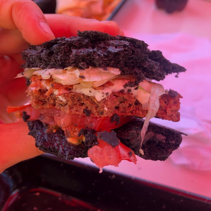 photo of Williamsburg Burger Bar Not Willy shared by @delfinalit on  04 Dec 2020 - review