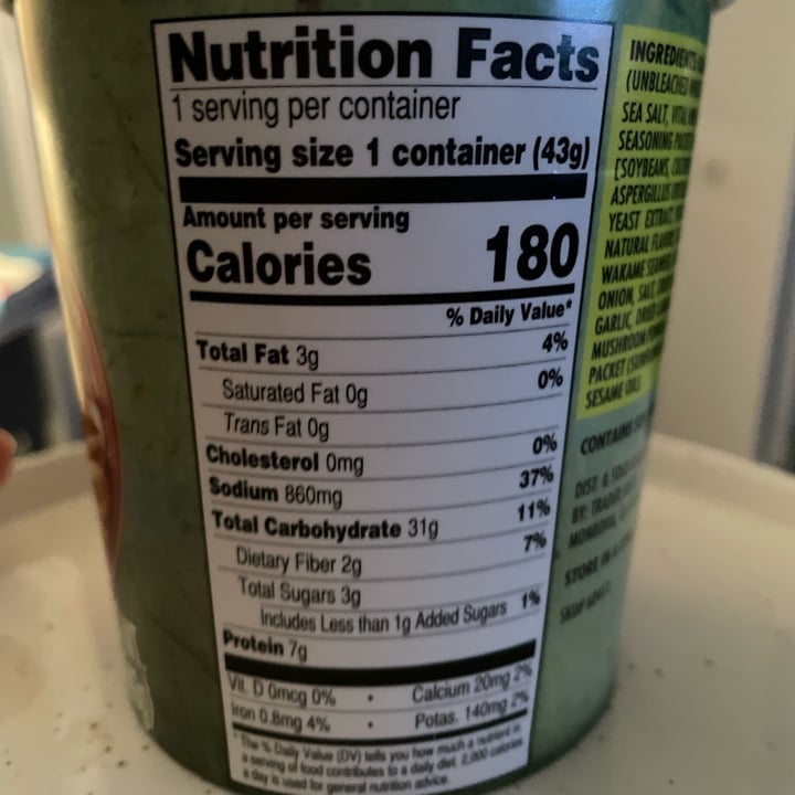 review photo of Trader Joe's Miso Ramen Soup shared by @consciouslycarlie on 31 Dec 2021 - review