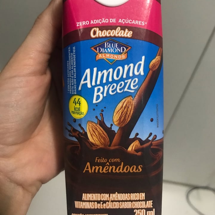 photo of Blue Diamond Achocolatado shared by @iararamos on  02 May 2022 - review