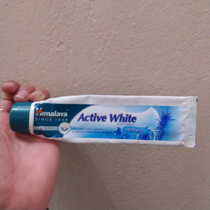 photo of Himalaya Herbals Active White Fresh Gel Toothpaste shared by @shanhart on  04 Aug 2020 - review