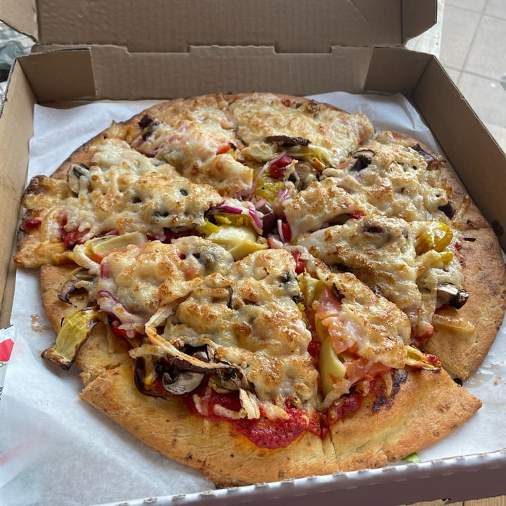 photo of The Bodega at Hi Line Vegan veggie pizza shared by @vivalaviolet on  14 Aug 2022 - review