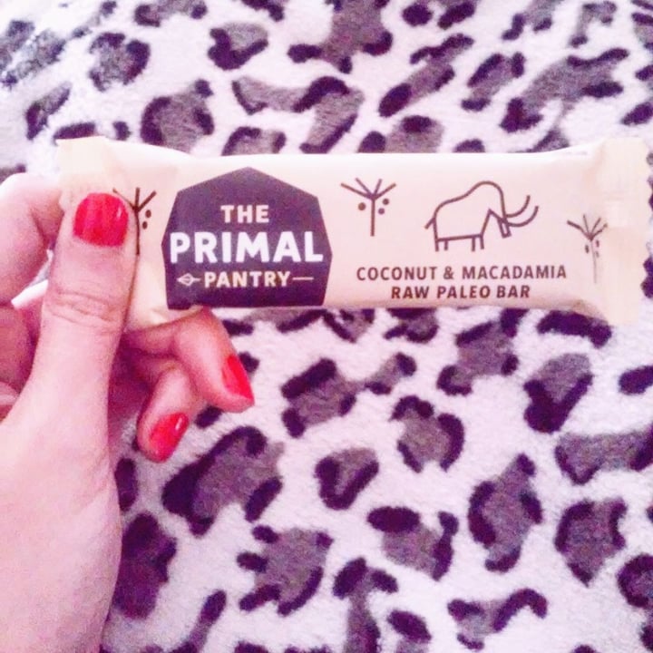 photo of The Primal Pantry Coconut&Macadamia Bar shared by @alexv269 on  02 Apr 2020 - review