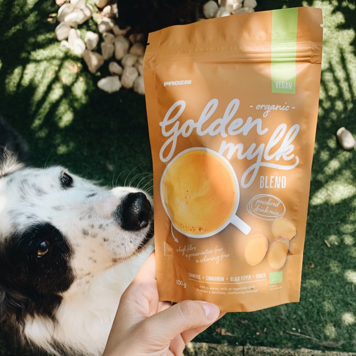 photo of Prozis Golden mylk Blend shared by @malibuforbreakfast on  13 May 2022 - review